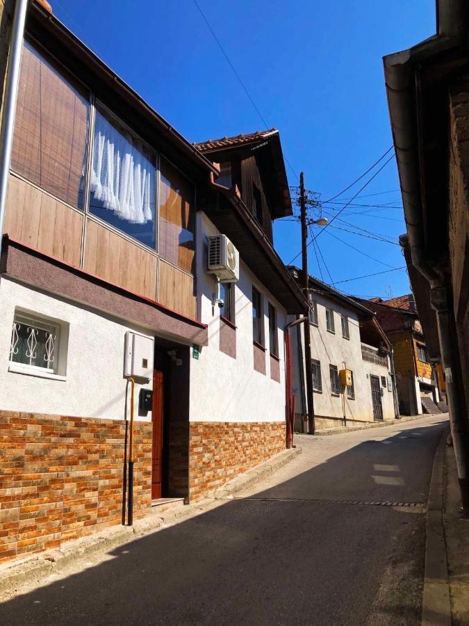 Semaldi Orient Villa SJJ Buitenkant foto